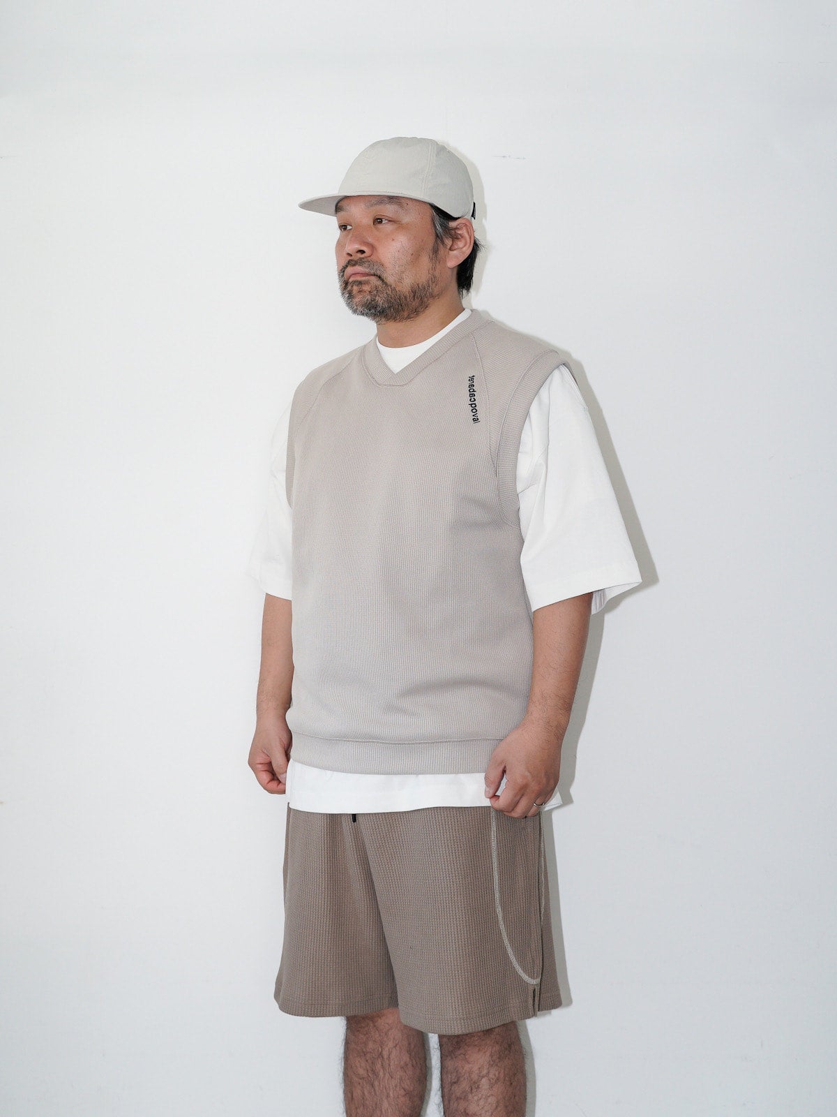 Diaspora skateboards - 24ss cabaret poval Raglan Vest