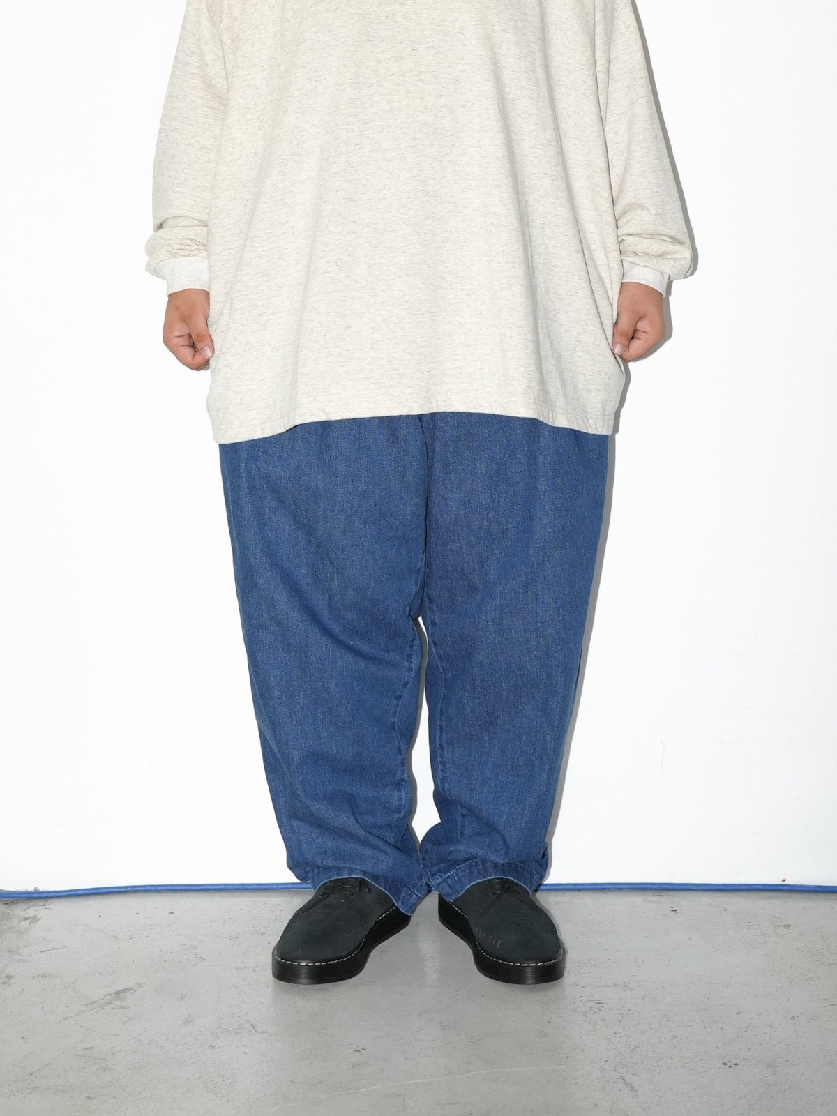 パンツ S.F.C super wide denim pants SFC_LOOK_23AW_04.jpg