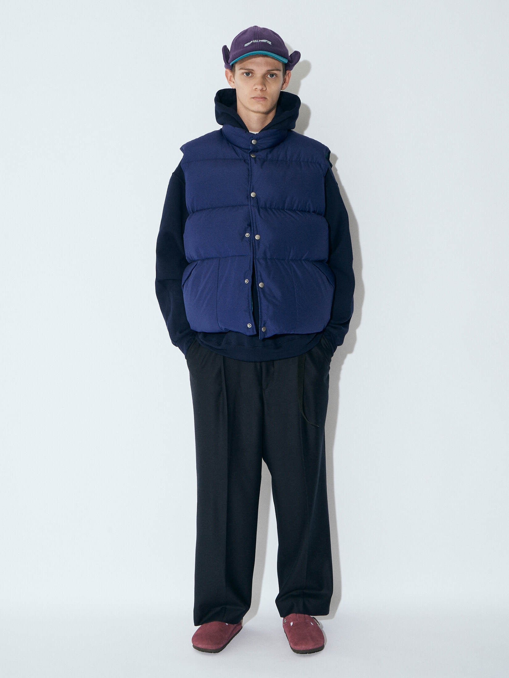 SEDAN ALL-PURPOSE】FW 2023 5th Delivery / CLASSIC DOWN VEST - Hunter Green,  Beige, Navy | Waynt Store