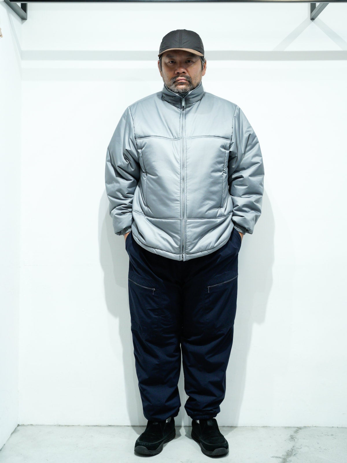 COMFORTABLE REASON / MINIMAL PUFF JACKET｜ファッション 