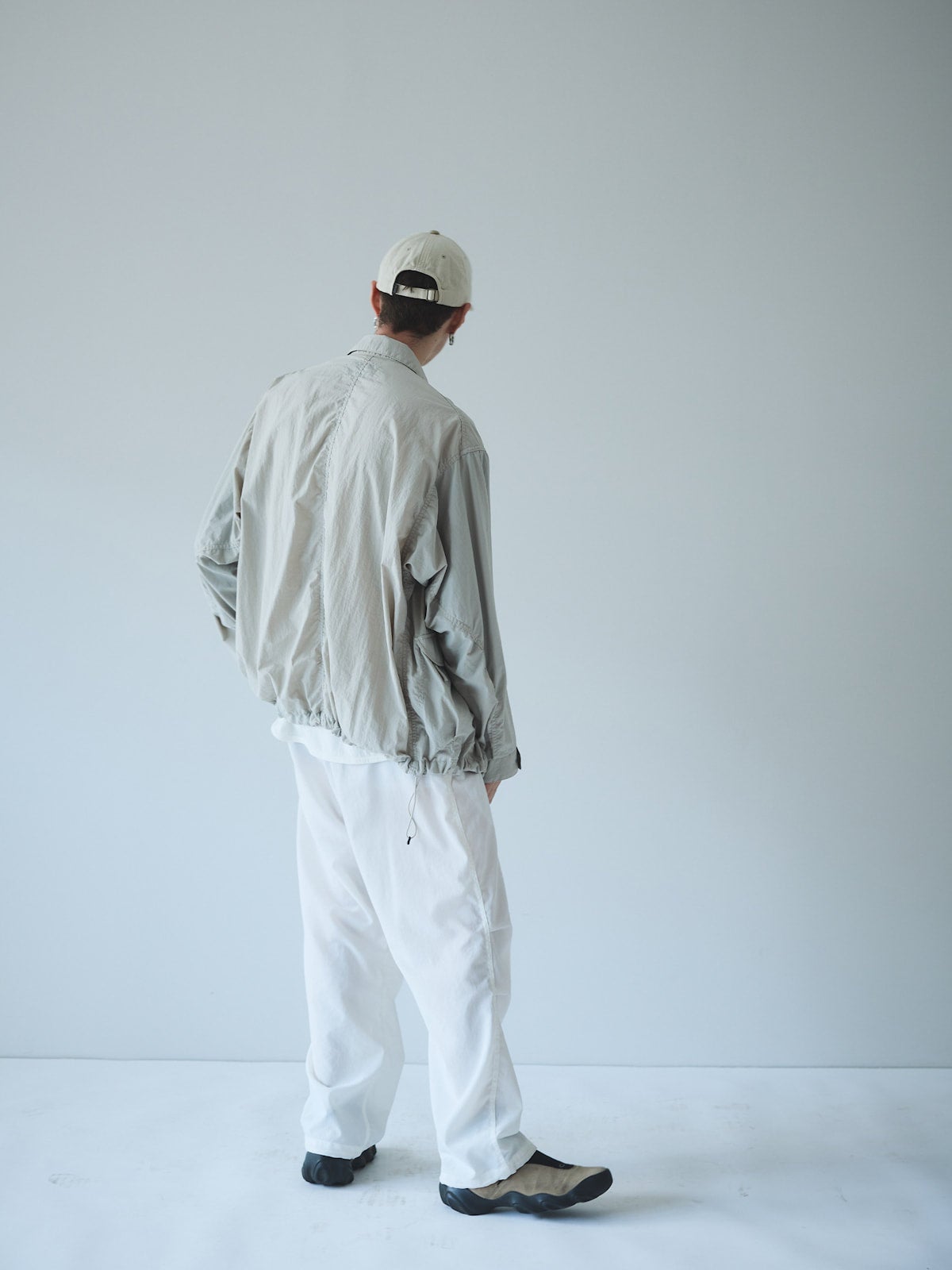 SEDAN ALL-PURPOSE】5th Delivery / TECH LINEN OVER PANT - White | Waynt Store