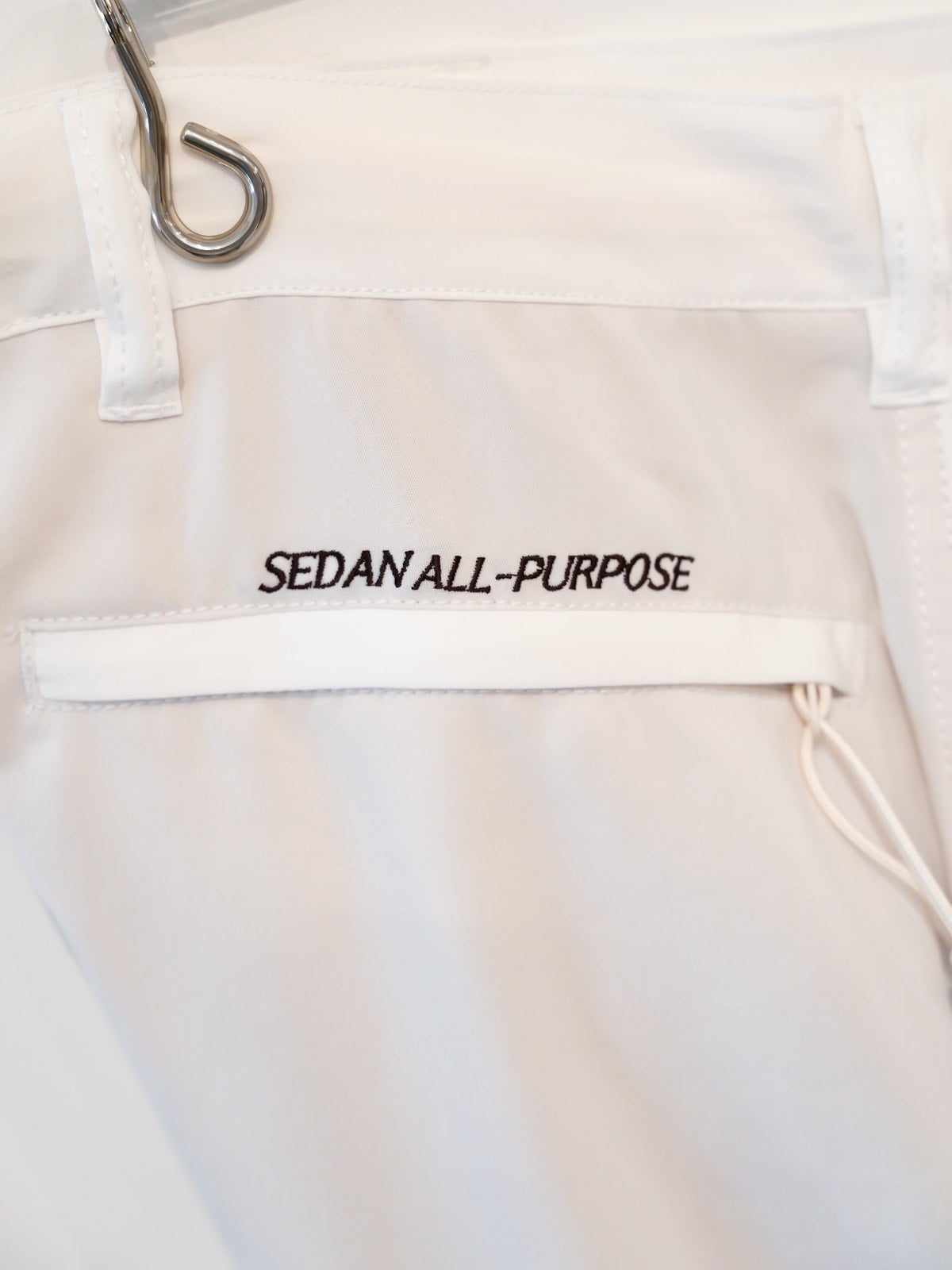 SEDAN ALL-PURPOSE】5th Delivery / TECH LINEN OVER PANT - White | Waynt Store