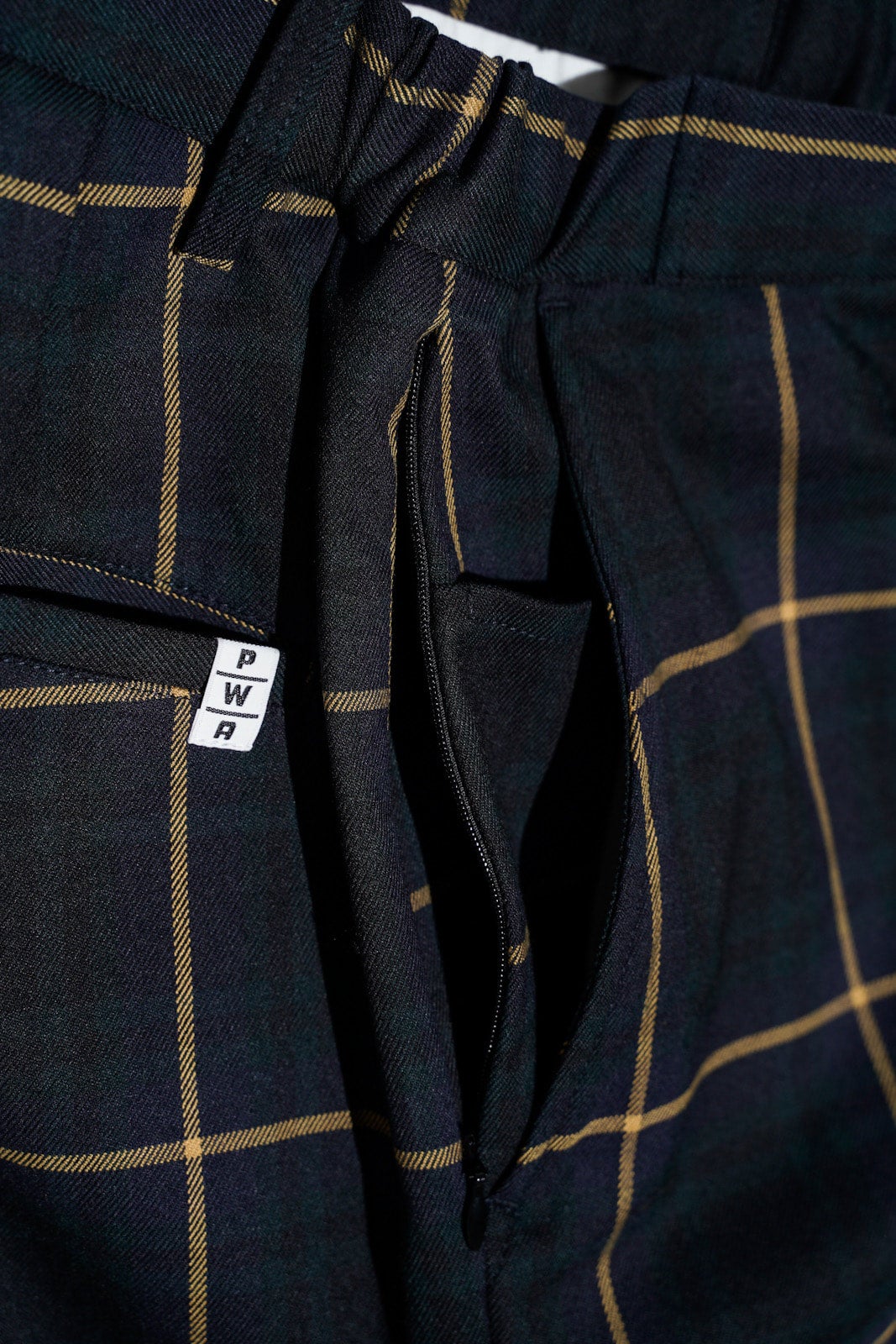 CABARET POVAL × PWA / UNIFORM-02 - MACKINZIE | DEXIM powered by BASE